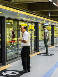 Estação Fradique Coutinho